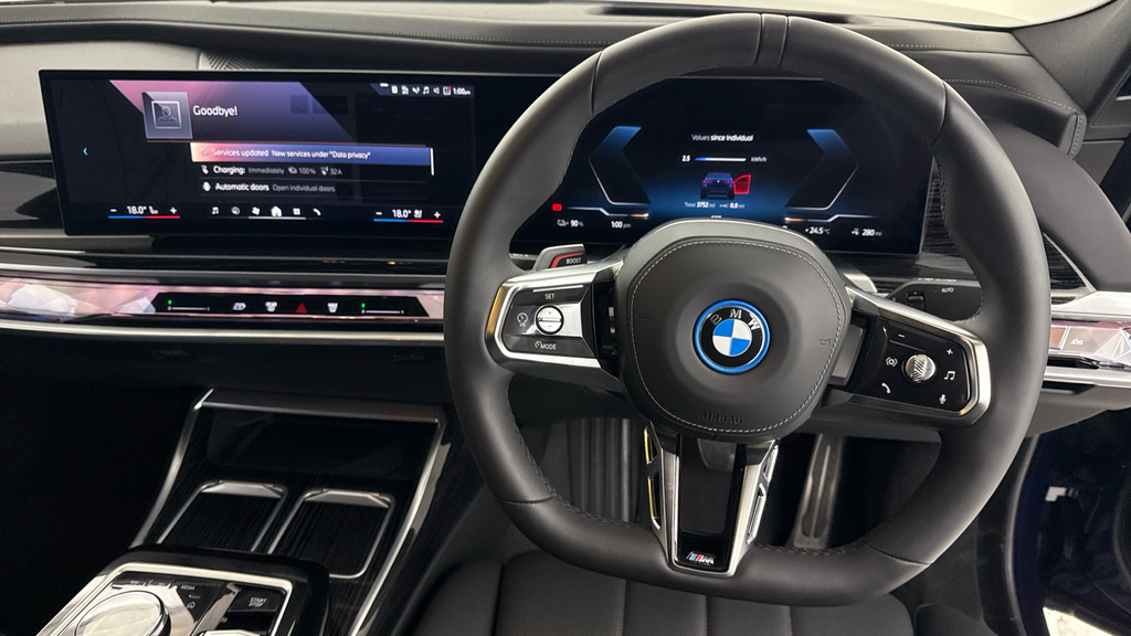 BMW i7 60 105.7Kwh M Sport Xdrive Blue #5