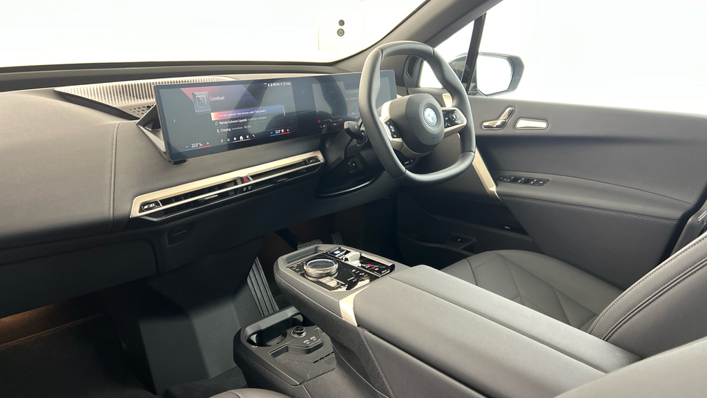 BMW iX M Sport Grey #7