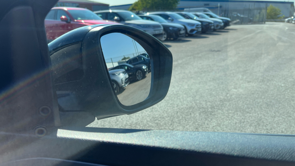 Vauxhall Mokka Ultimate Blue #20