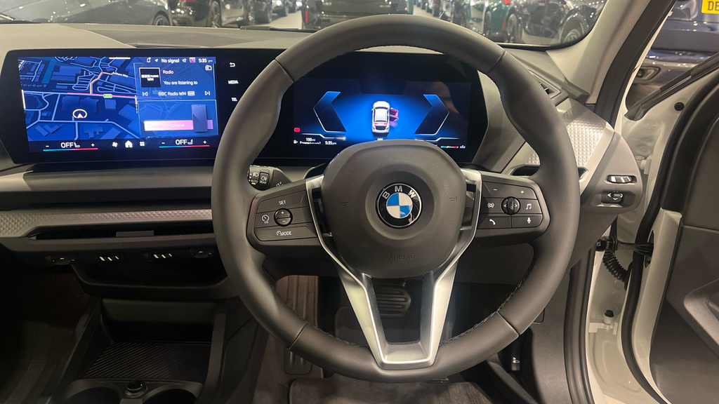 BMW 1 Series 1.5 120I Mht Sport Dct Euro 6 Ss White #5