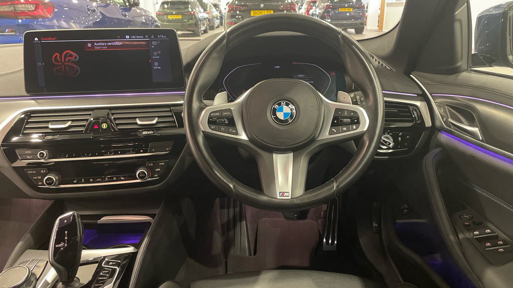BMW 5 Series 2.0 520D Mht M Sport Touring Steptronic Euro 6 S Blue #5