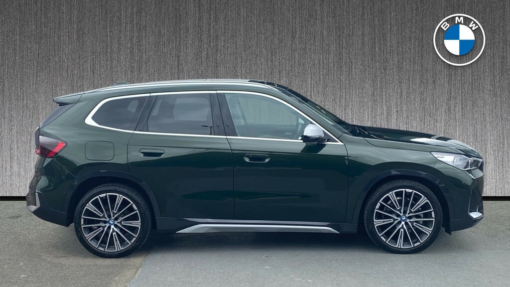 BMW iX1 30 66.5Kwh Xline Xdrive 11Kw Charger Green #3