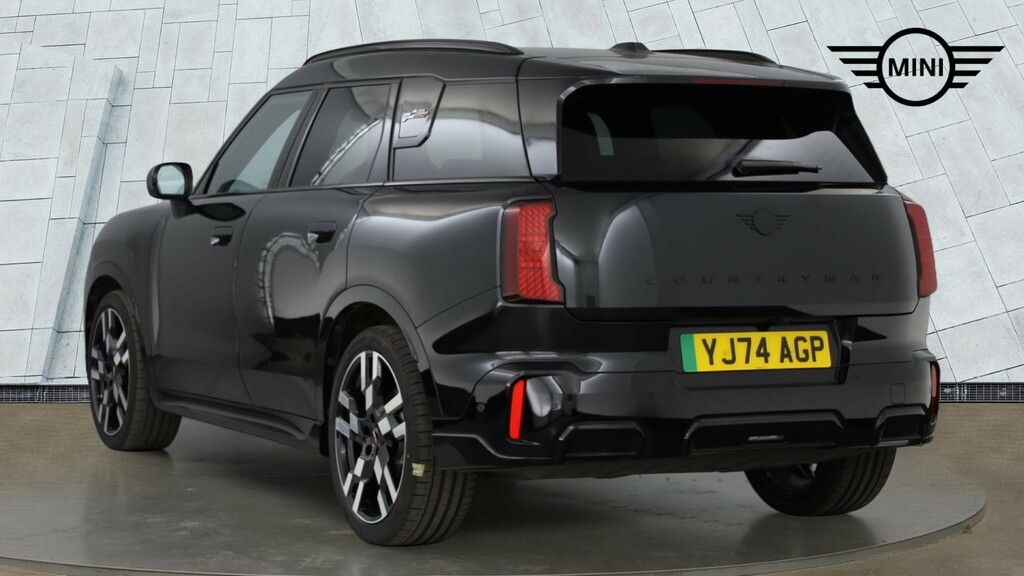 Mini Countryman E 66.5Kwh Sport Black #2