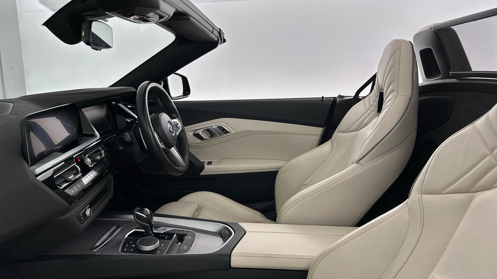 BMW Z4 M Sport Red #23
