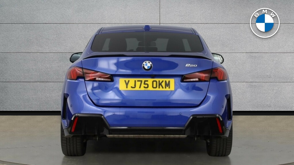 BMW 2 Series 220 M Sport Step White #15