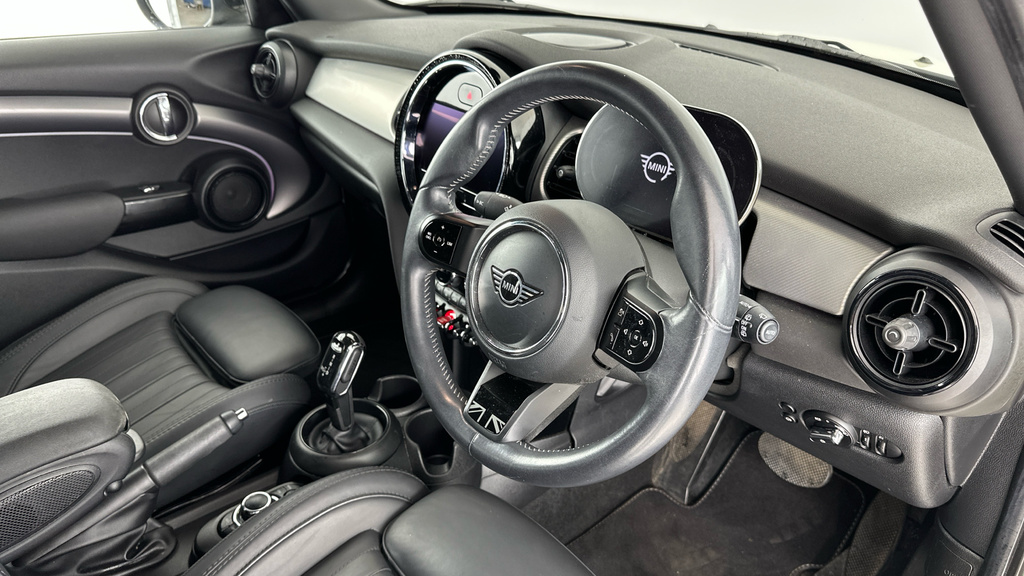 Mini Hatch 1.5 Cooper Exclusive Steptronic Euro 6 Ss White #6