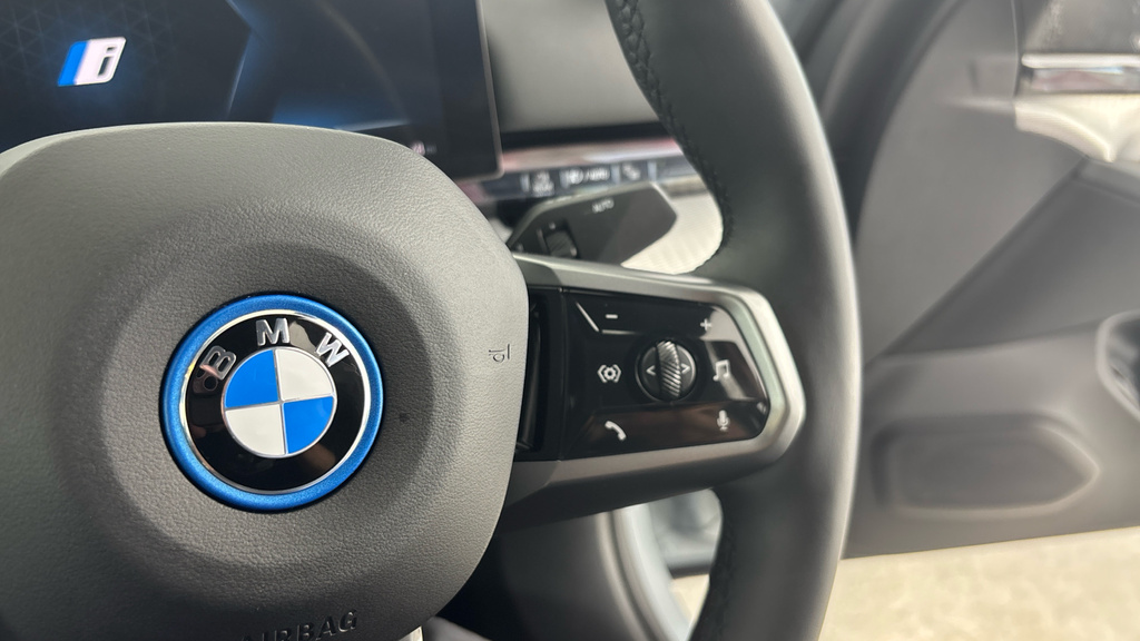 BMW i5 I5 M60 Saloon Blue #18