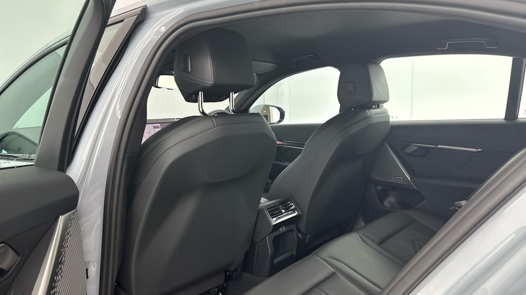 BMW i5 I5 M60 Saloon Blue #35