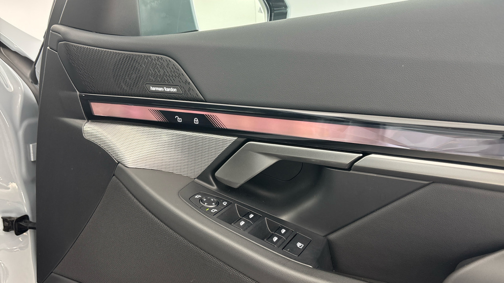BMW i5 I5 M60 Saloon Blue #43