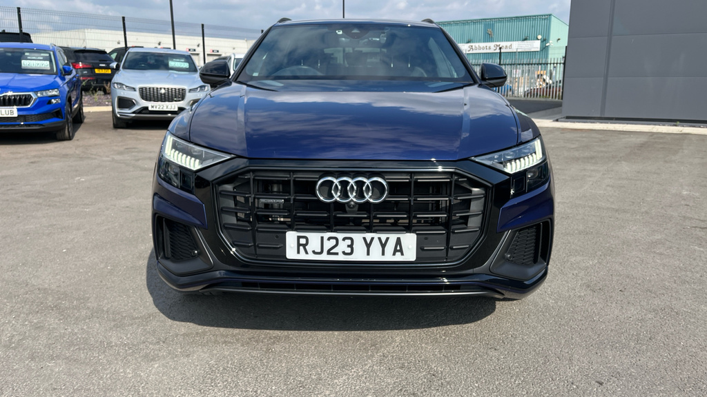 Audi Q8 55 Tfsi E Quattro Black Edition Tiptronic 2023 Grey #49
