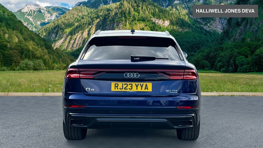 Audi Q8 55 Tfsi E Quattro Black Edition Tiptronic 2023 Grey #15