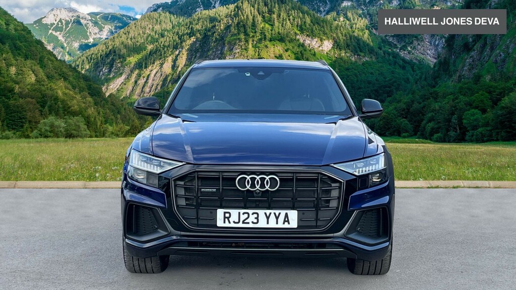 Audi Q8 55 Tfsi E Quattro Black Edition Tiptronic 2023 Grey #16