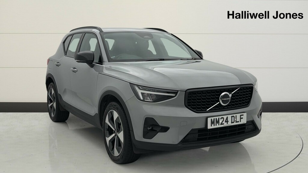 Volvo XC40 2.0 B3 Mhev Plus Dark Dct Euro 6 Ss Grey