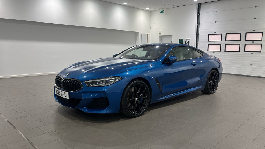 BMW 8 Series 840D Xdrive Black #22