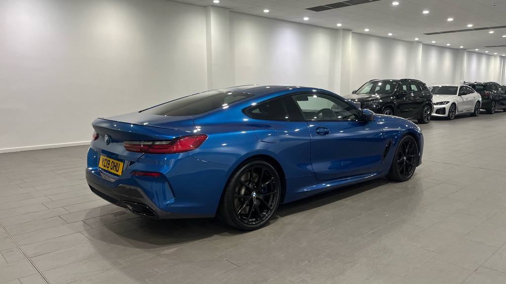 BMW 8 Series 840D Xdrive Black #24