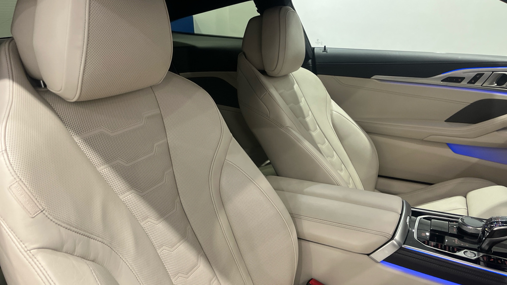 BMW 8 Series 840D Xdrive Black #21