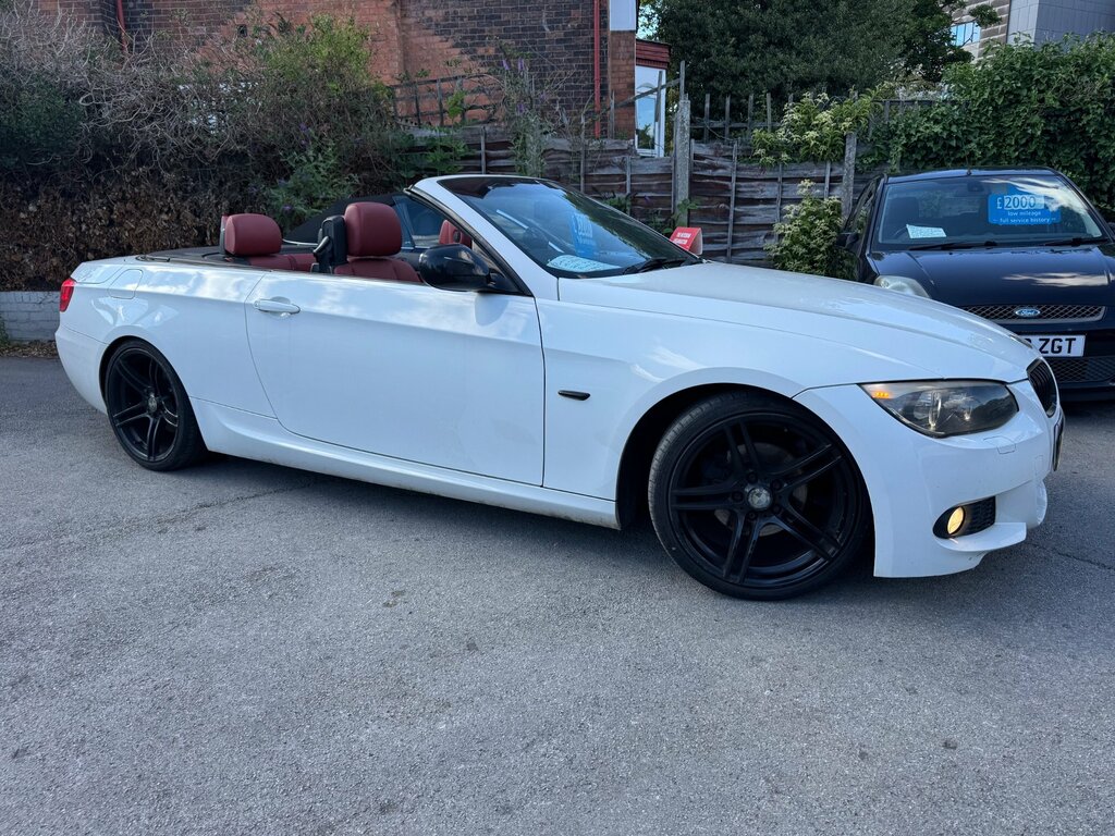 BMW 3 Series 2.0 320I M Sport Convertible Eur White