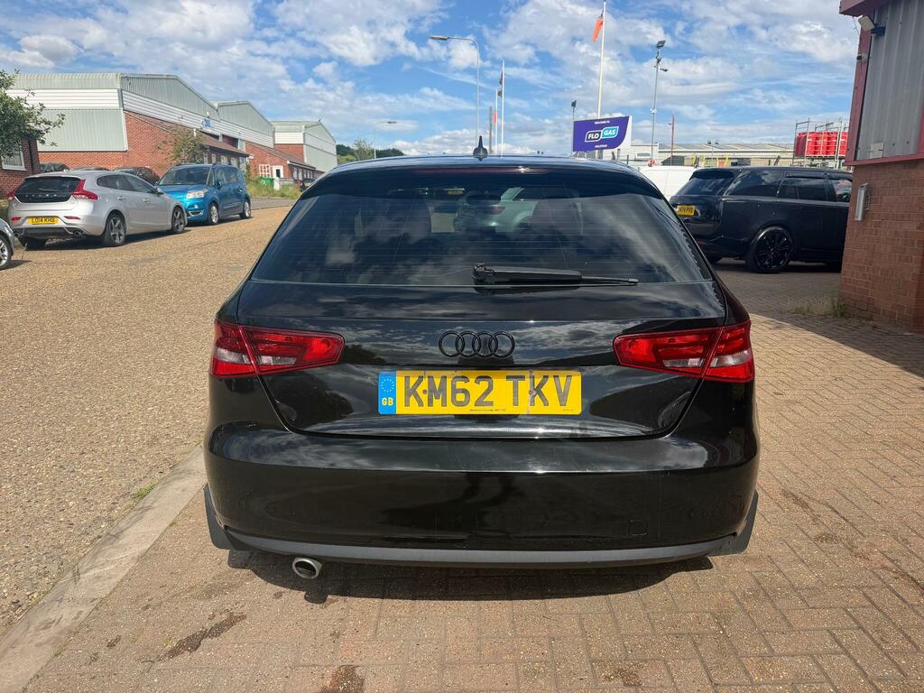 Audi A3 1.6 Tdi Sport Sportback Euro 5 Silver #4