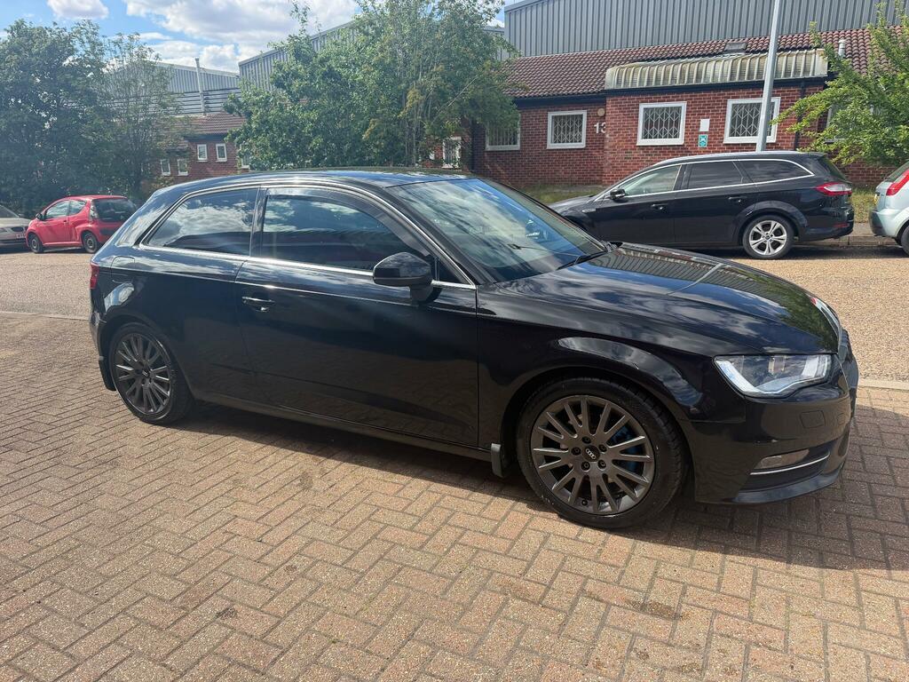 Audi A3 1.6 Tdi Sport Sportback Euro 5 Silver #1