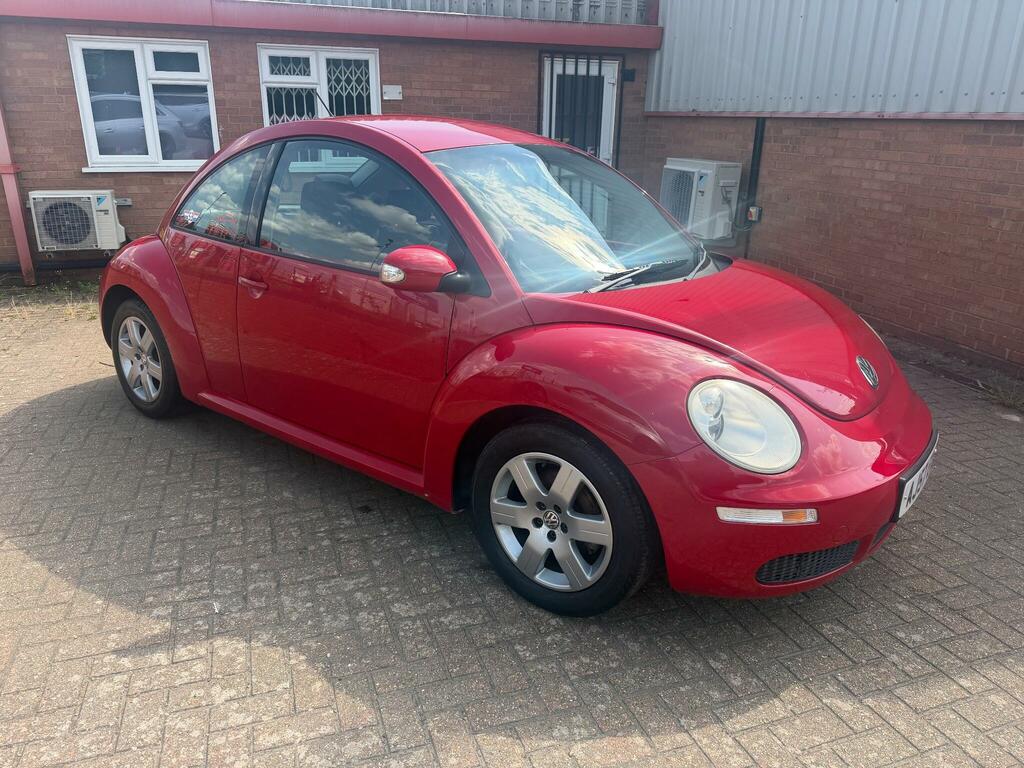 Volkswagen Beetle Luna Red
