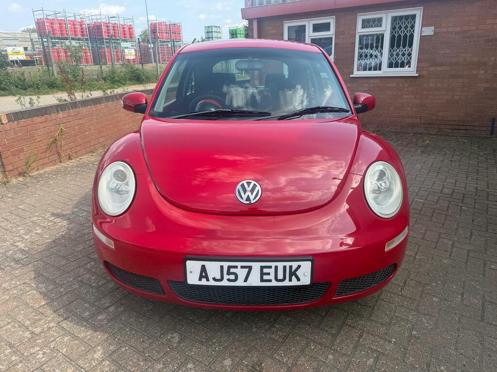 Volkswagen Beetle Luna Red #2