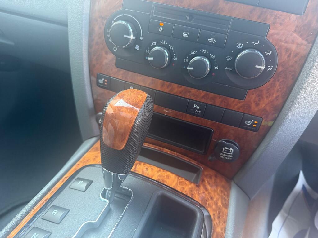 Jeep Grand Cherokee Suv Black #13