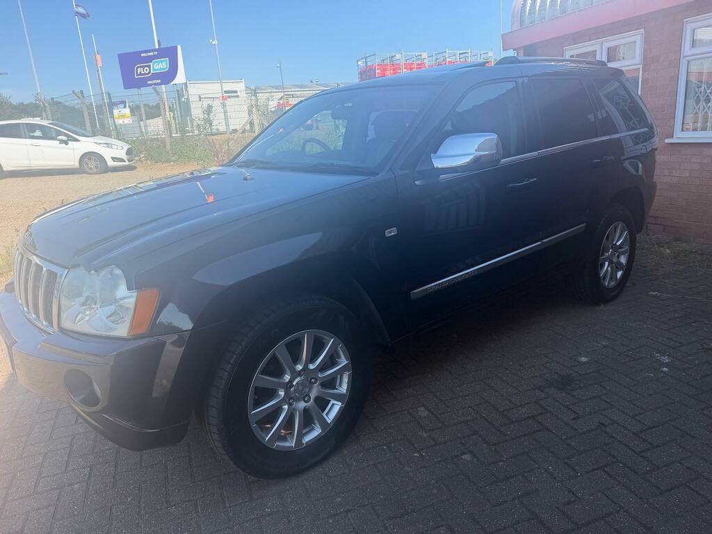 Jeep Grand Cherokee Overland Black #3