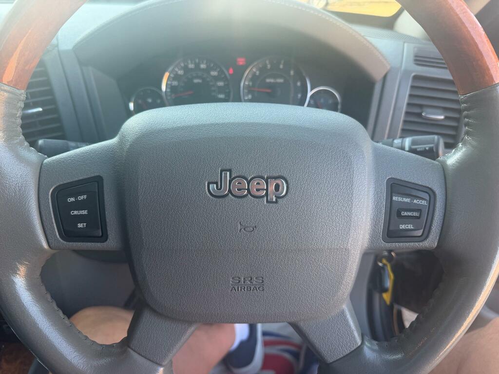 Jeep Grand Cherokee Suv Black #16