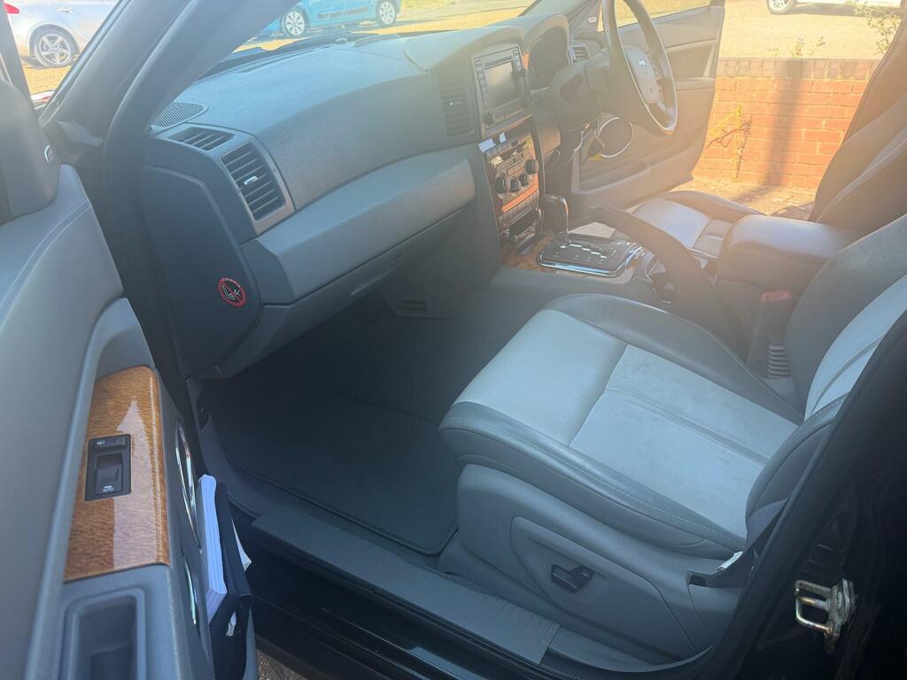 Jeep Grand Cherokee Suv Black #8