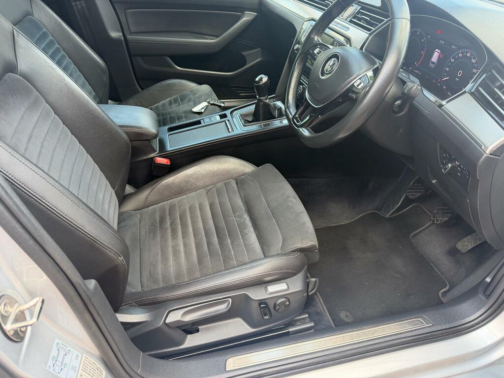 Volkswagen Passat Gt Silver #6