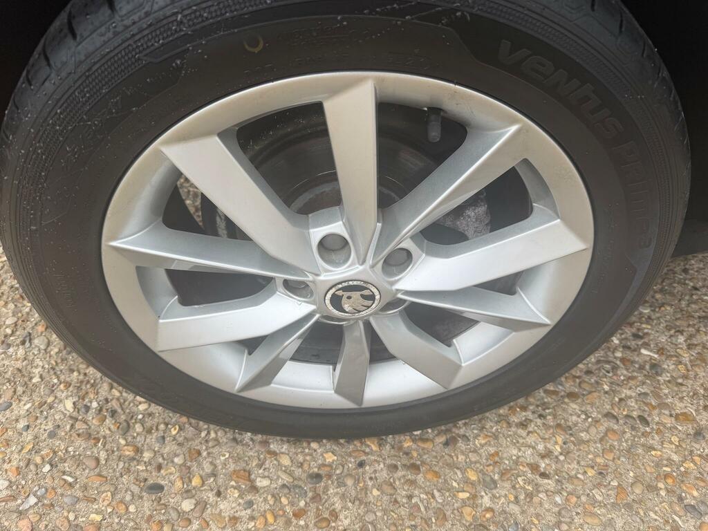 Skoda Yeti  Grey #16