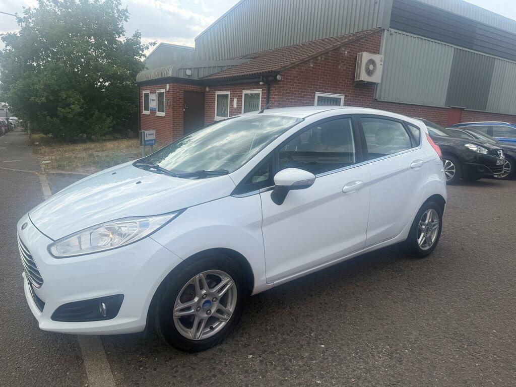 Ford Fiesta Zetec White #3