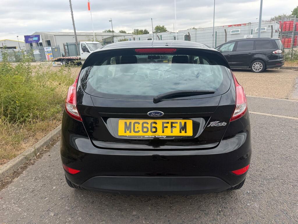 Ford Fiesta Zetec Black #5