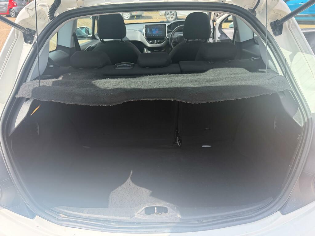 Peugeot 208 208 Active Grey #9