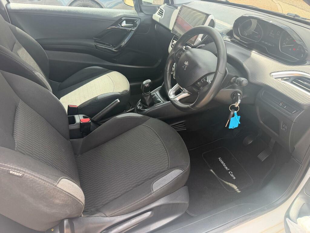 Peugeot 208 208 Active Grey #8