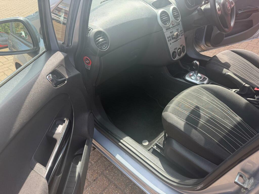 Vauxhall Corsa 1.2 Corsa Sxi Black #8