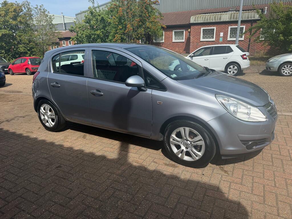 Vauxhall Corsa Exclusiv Silver