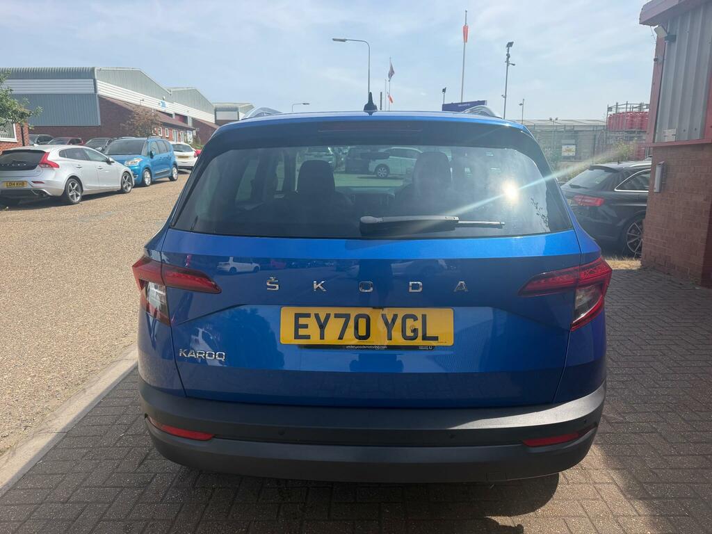Skoda Karoq Se L Blue #5