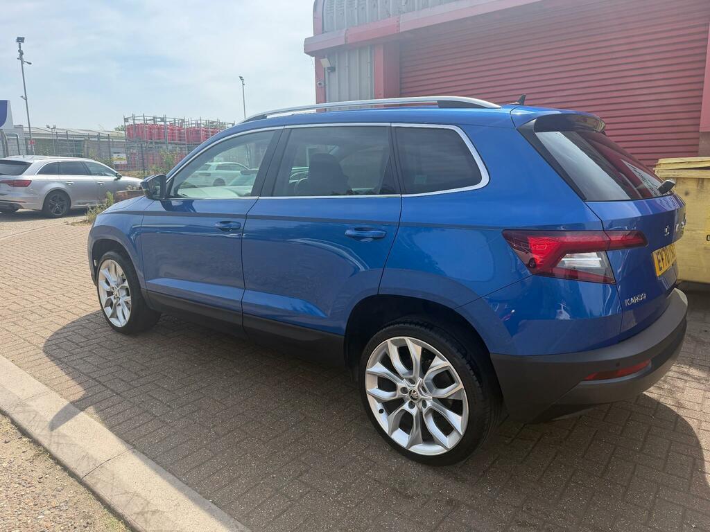 Skoda Karoq Se L Blue #4
