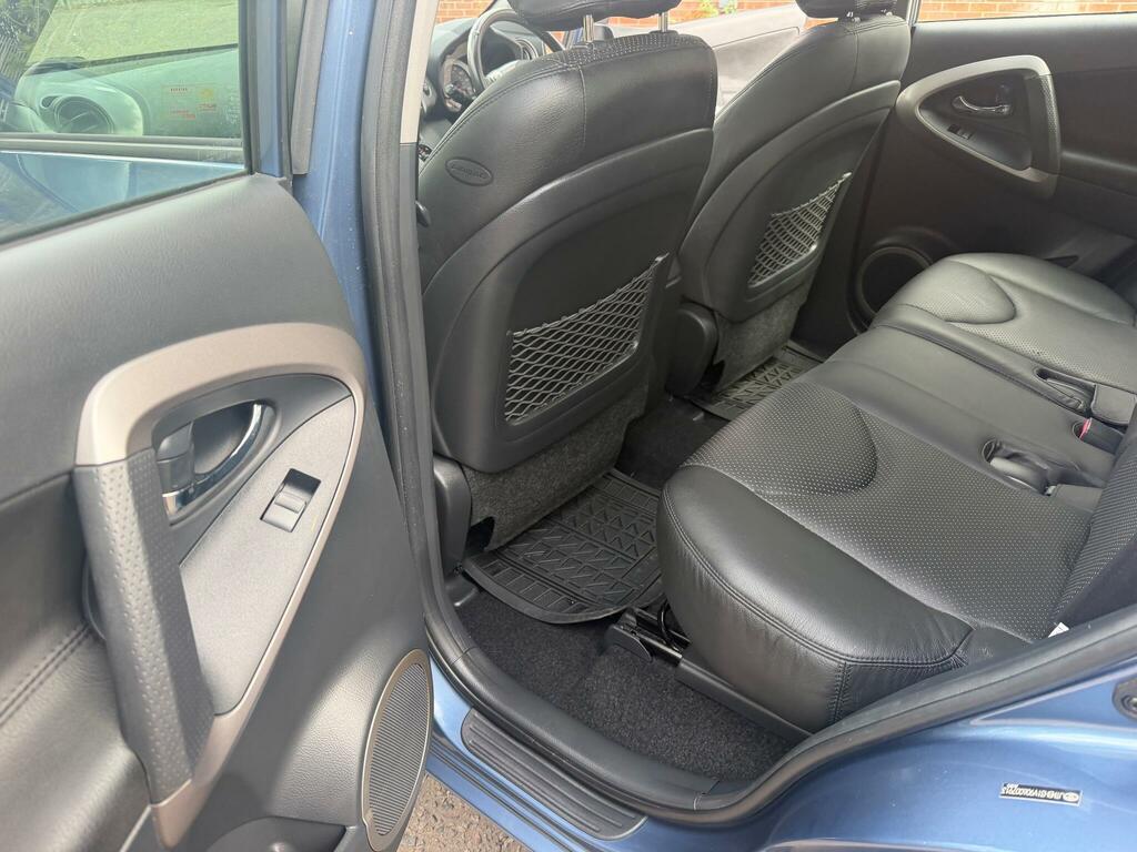 Toyota Rav 4 2.0 Xt5 4Wd Silver #9
