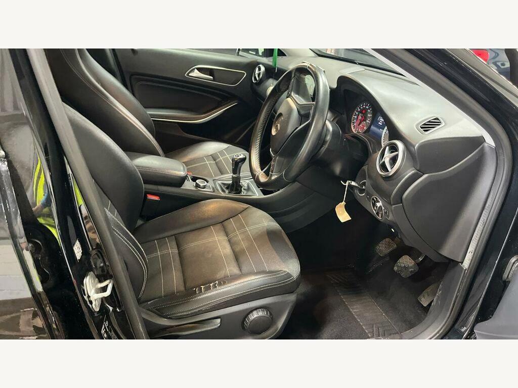 Mercedes-Benz A Class A200 Cdi Amg Sport Only 51K 30 Road Tax South Sea Blue #12