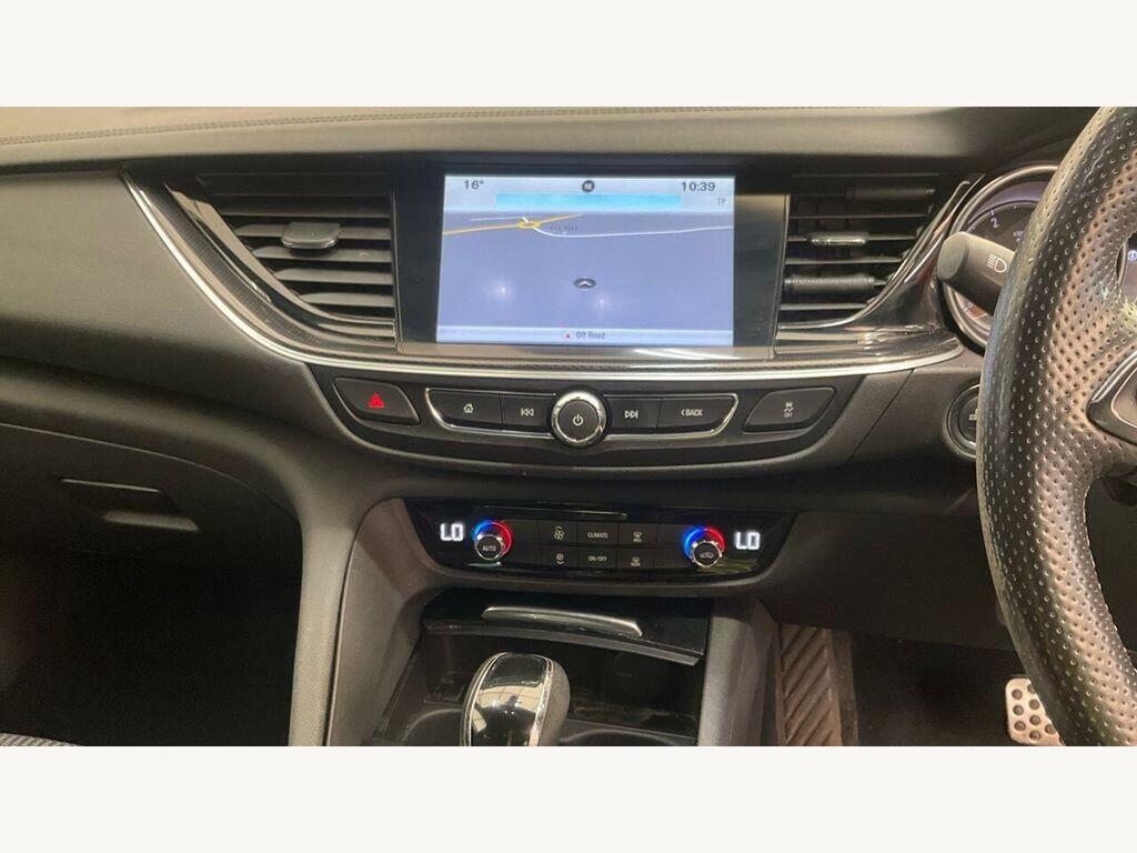 Vauxhall Insignia Hatchback Silver #11