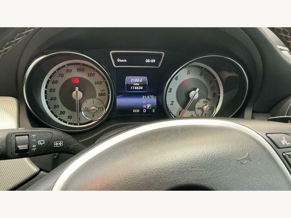 Mercedes-Benz GLA Class White #11