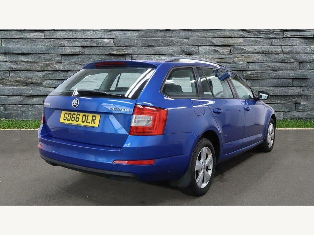 Skoda Octavia S Blue #11