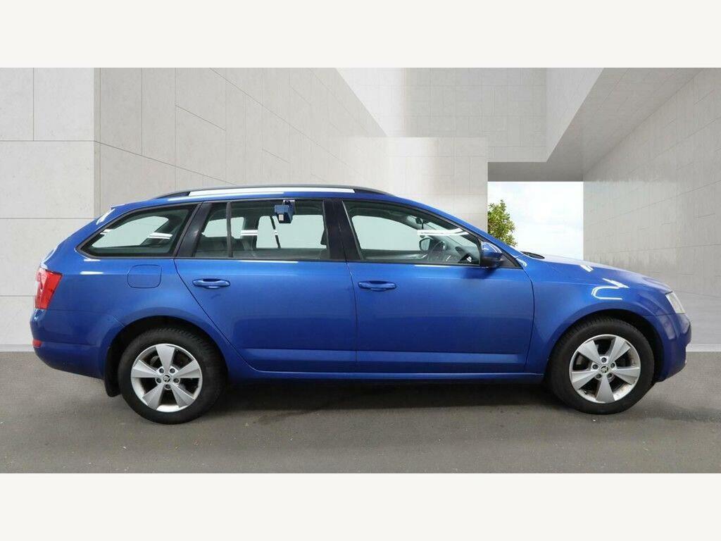 Skoda Octavia S Blue #10
