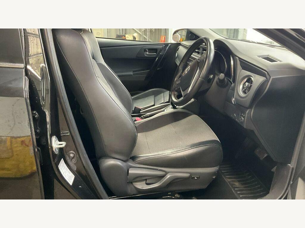 Toyota Auris Excel Grey #9