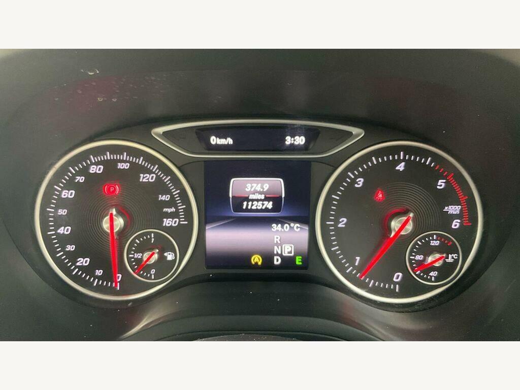Mercedes-Benz B Class Hatchback Black #12