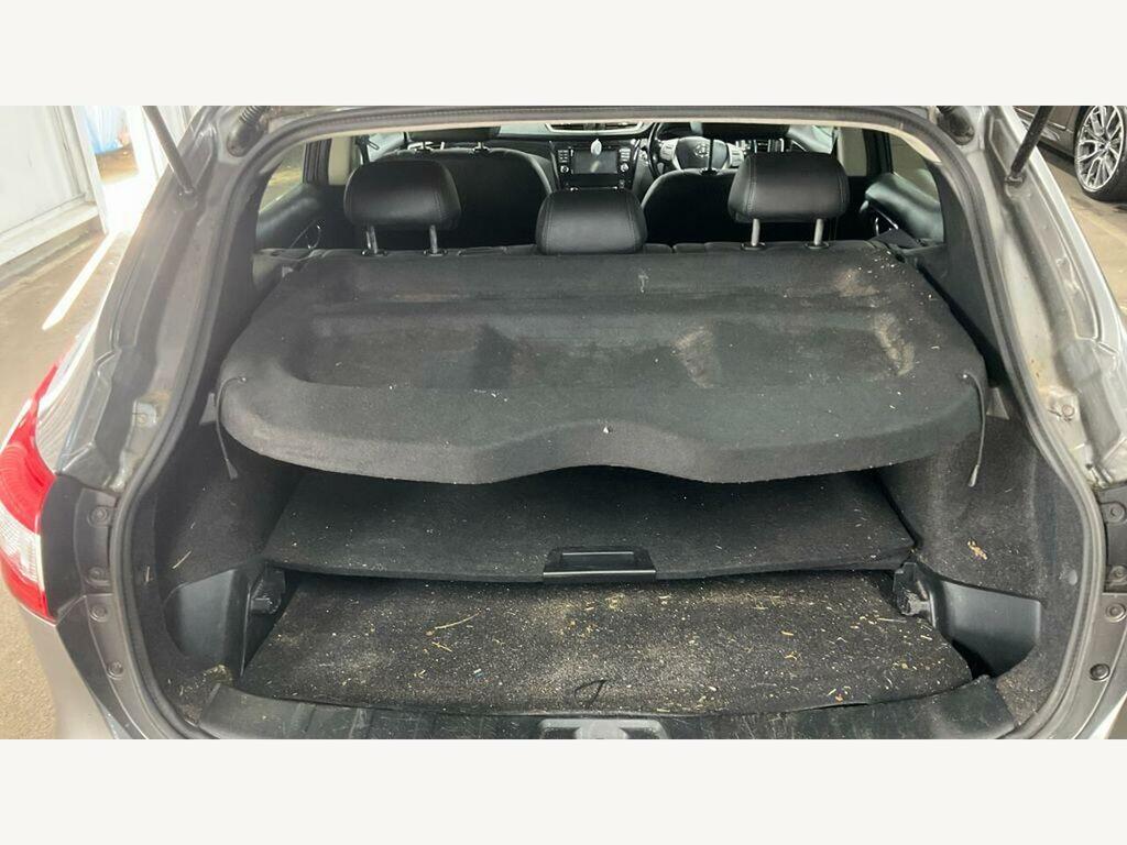 Nissan Qashqai Tekna Grey #17