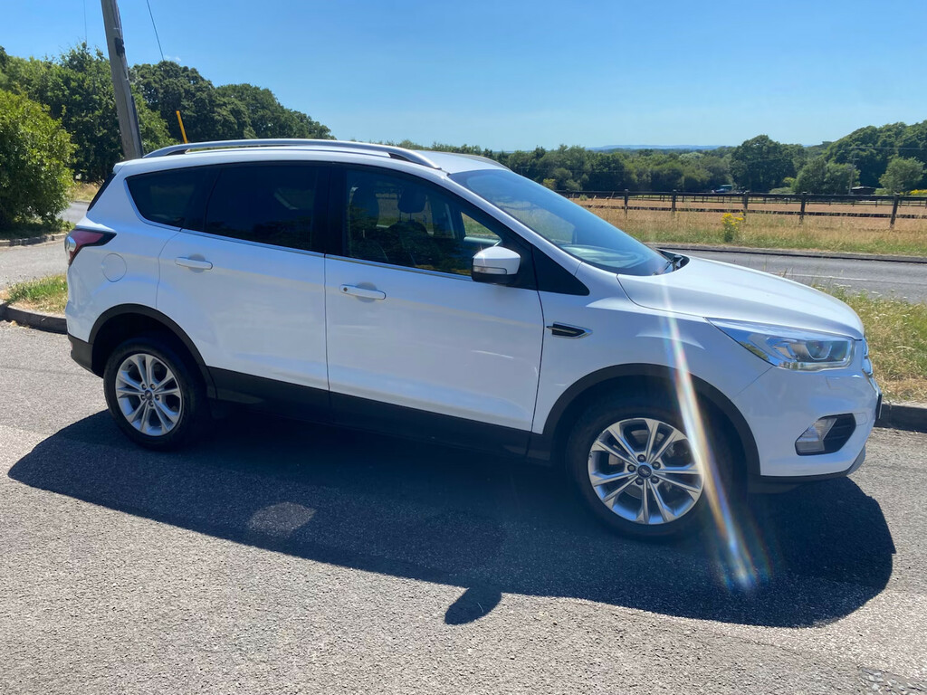 Ford Kuga 1.5 Tdci Titanium 2Wd Hatchback White #2