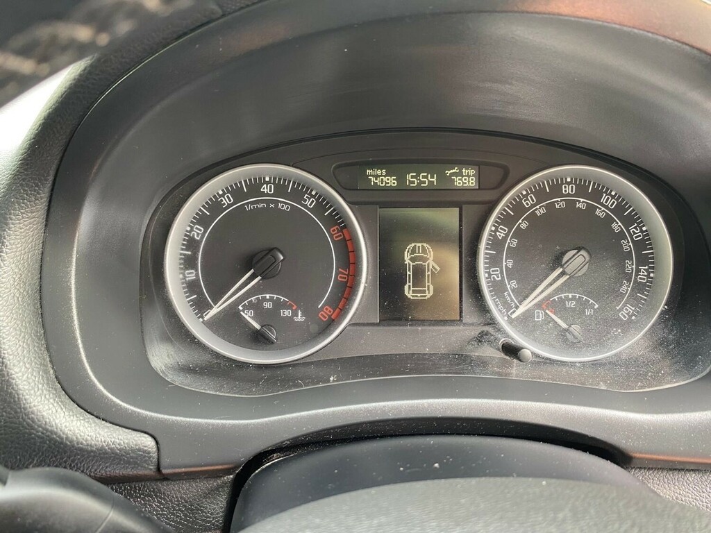 Skoda Fabia 1.2 Se Tsi 84 Bhp Blue #8